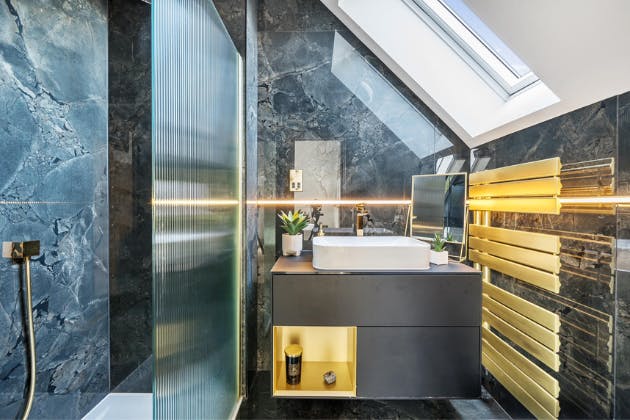 bathroom fitters northampton